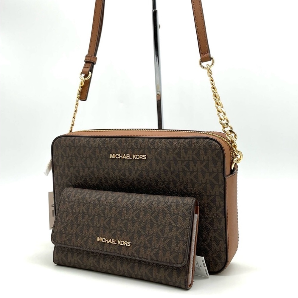 Michael Kors Large EW Crossbody Bag & Large Trifold Wallet Brown/ Gold - Picture 2 of 13